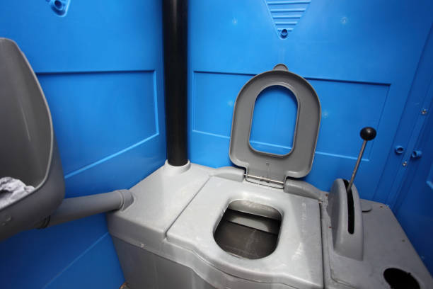 Porta potty delivery and setup in Courtland, VA